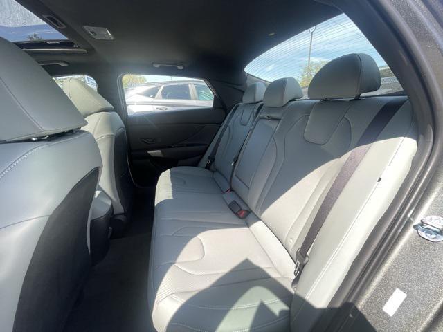 new 2025 Hyundai Elantra car, priced at $29,130