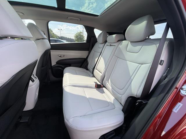 new 2025 Hyundai TUCSON Hybrid car, priced at $36,840