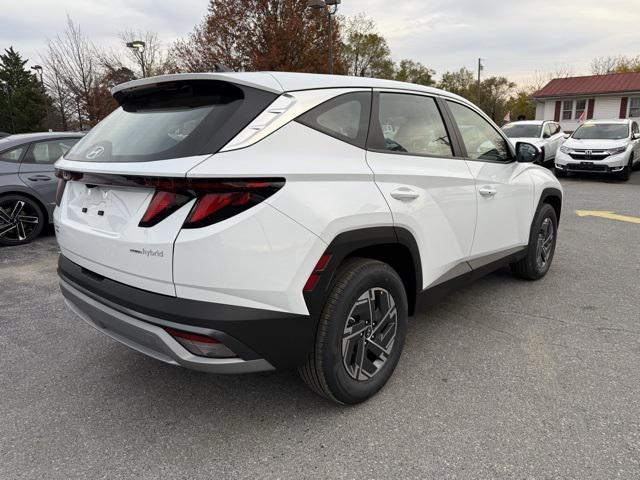 new 2026 Hyundai TUCSON Hybrid car, priced at $31,060