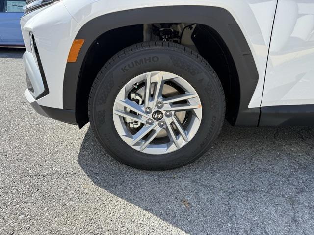 new 2026 Hyundai Tucson car, priced at $29,980
