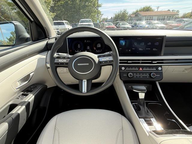 new 2026 Hyundai Tucson car, priced at $29,980