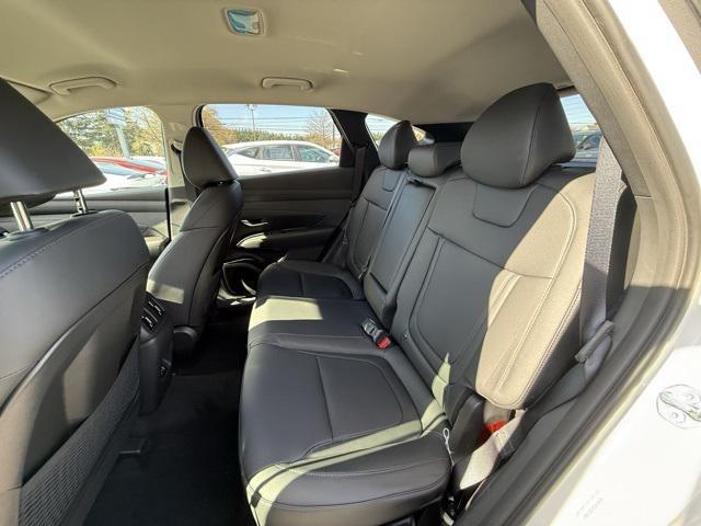 new 2026 Hyundai TUCSON Hybrid car, priced at $33,605