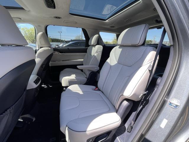 used 2025 Hyundai Palisade car, priced at $50,995