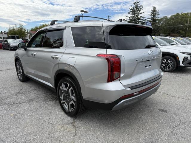 used 2025 Hyundai Palisade car, priced at $39,037