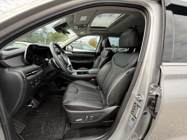 used 2025 Hyundai Palisade car, priced at $39,037