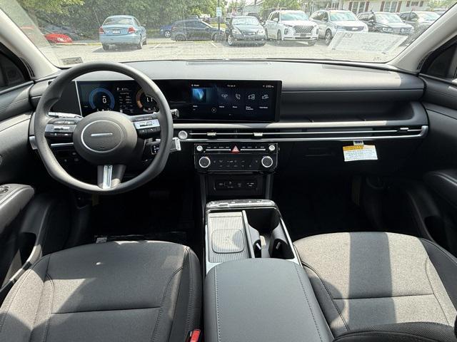 new 2025 Hyundai TUCSON Hybrid car, priced at $33,260