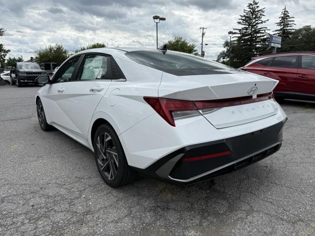 new 2025 Hyundai Elantra car, priced at $27,365