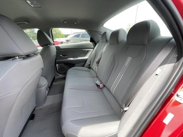new 2025 Hyundai Elantra car, priced at $26,595
