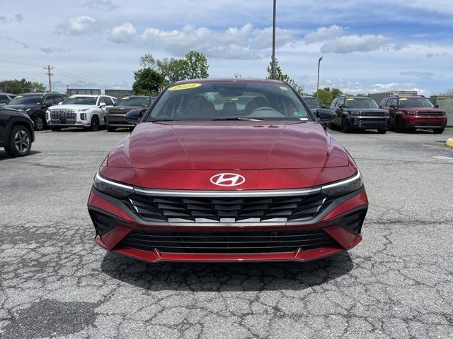 new 2025 Hyundai Elantra car, priced at $26,595