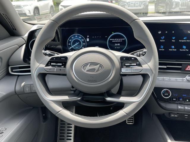 new 2025 Hyundai Elantra car, priced at $26,595