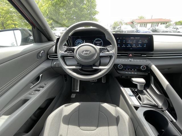 new 2025 Hyundai Elantra car, priced at $26,595
