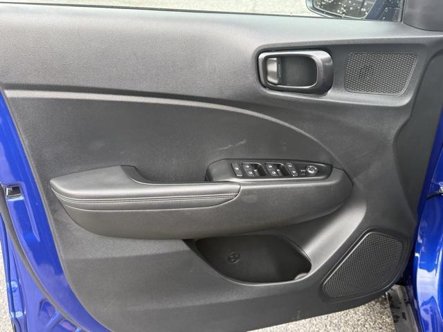 used 2022 Hyundai Venue car, priced at $18,399