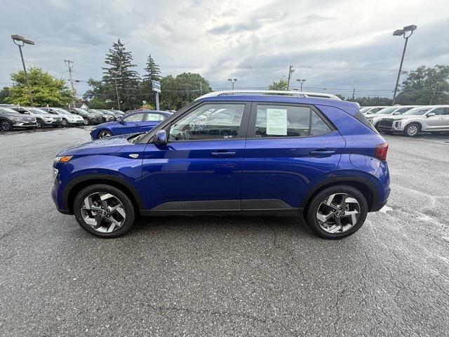 used 2022 Hyundai Venue car, priced at $18,399