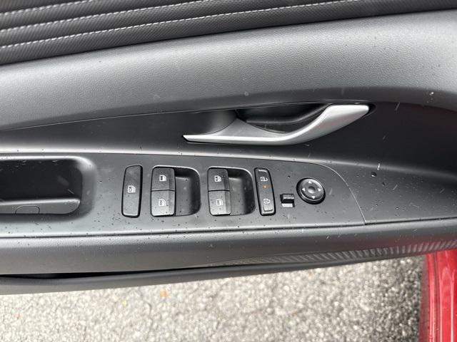 new 2025 Hyundai Elantra car, priced at $27,365