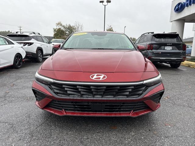 new 2025 Hyundai Elantra car, priced at $27,365