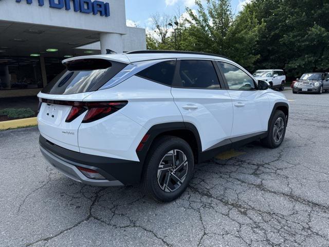 new 2025 Hyundai TUCSON Hybrid car, priced at $33,760