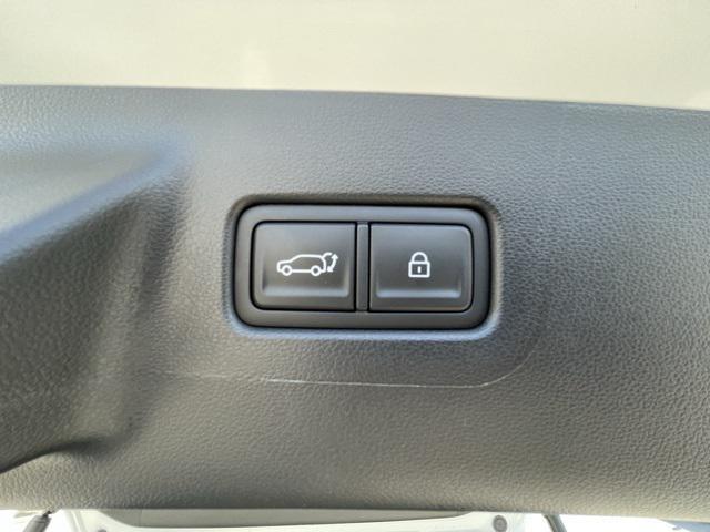 new 2025 Hyundai SANTA FE HEV car, priced at $48,269