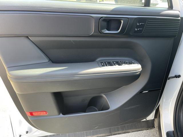 new 2025 Hyundai SANTA FE HEV car, priced at $48,269