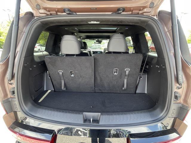 used 2024 Hyundai Santa Fe car, priced at $43,552