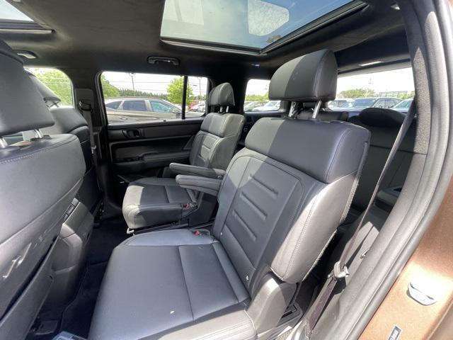 used 2024 Hyundai Santa Fe car, priced at $43,552