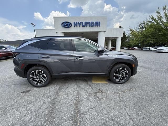 new 2025 Hyundai TUCSON Hybrid car, priced at $40,840