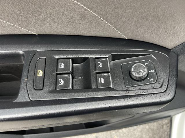 used 2021 Volkswagen Atlas Cross Sport car, priced at $24,296