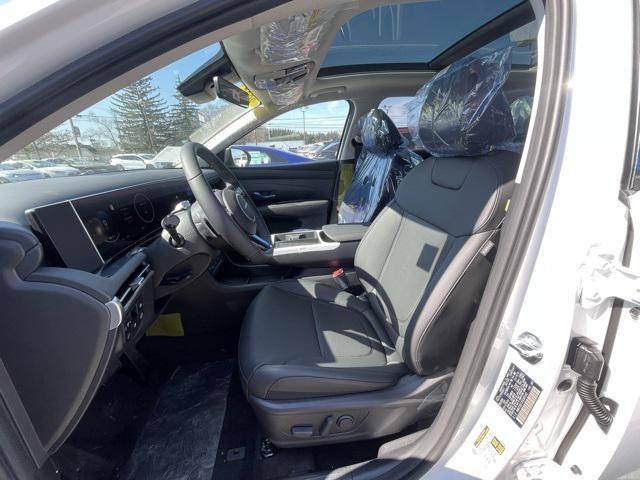 new 2025 Hyundai TUCSON Hybrid car, priced at $36,305