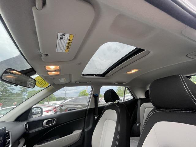 new 2025 Hyundai Venue car, priced at $23,009