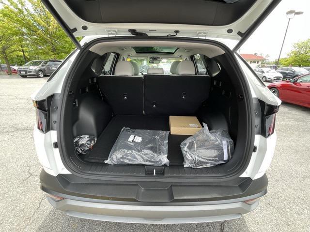 new 2025 Hyundai Tucson car, priced at $40,715