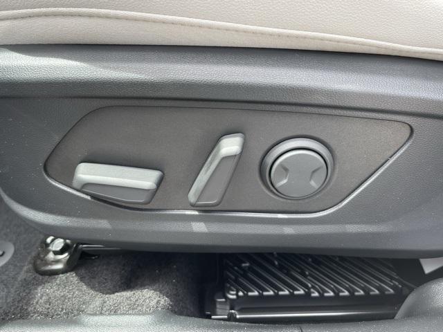 new 2025 Hyundai Tucson car, priced at $40,715