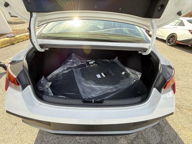 new 2025 Hyundai Elantra car, priced at $22,535