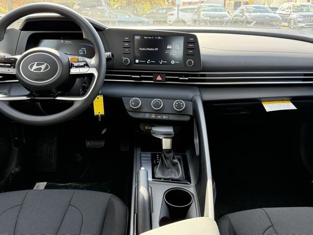 new 2025 Hyundai Elantra car, priced at $22,535