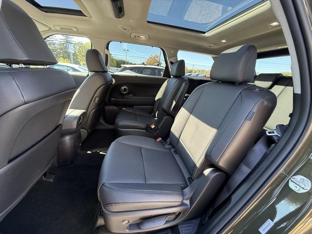 new 2026 Hyundai Palisade Hybrid car, priced at $53,335