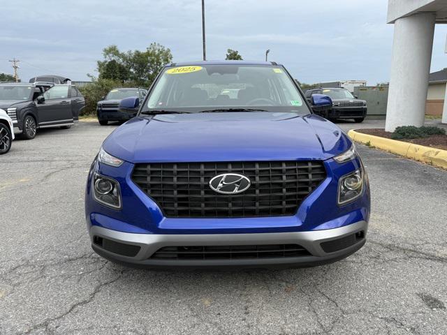 new 2025 Hyundai Venue car, priced at $22,070