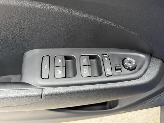 new 2025 Hyundai Venue car, priced at $22,070