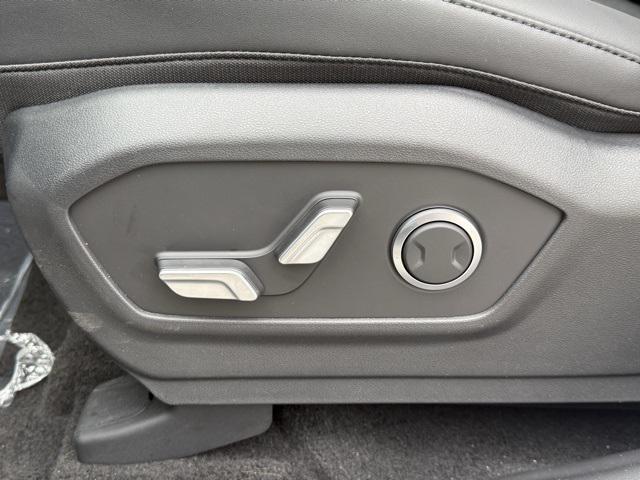 new 2025 Hyundai Santa Fe car, priced at $36,945