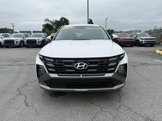 new 2025 Hyundai Tucson car, priced at $29,125