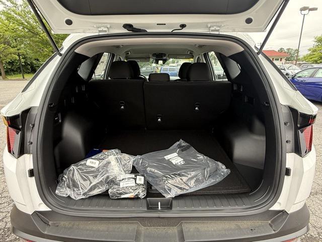 new 2025 Hyundai Tucson car, priced at $29,125