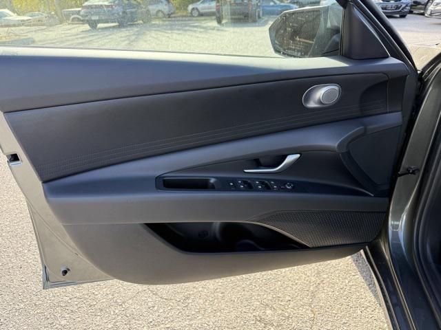 new 2026 Hyundai ELANTRA HEV car, priced at $26,585