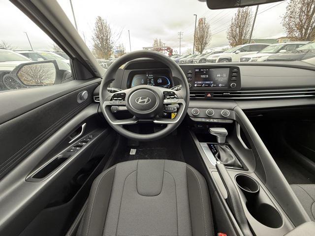 new 2025 Hyundai Elantra car, priced at $22,760