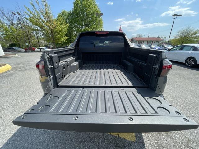 used 2024 Hyundai SANTA CRUZ car, priced at $28,995