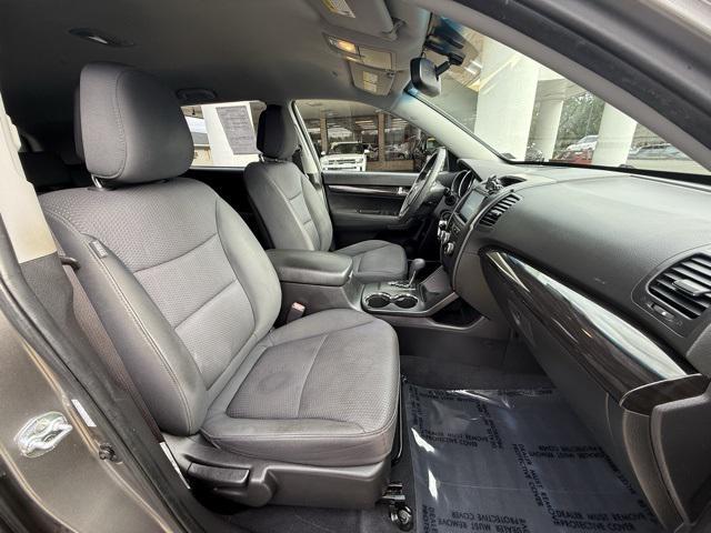 used 2011 Kia Sorento car, priced at $6,595