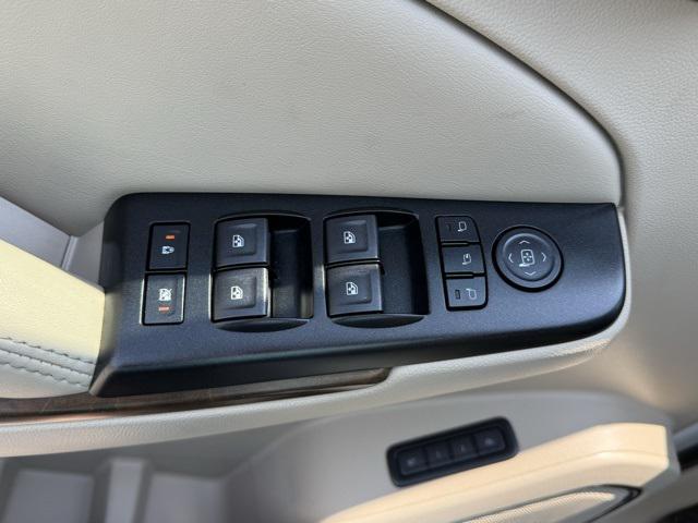 used 2019 GMC Yukon car, priced at $37,799