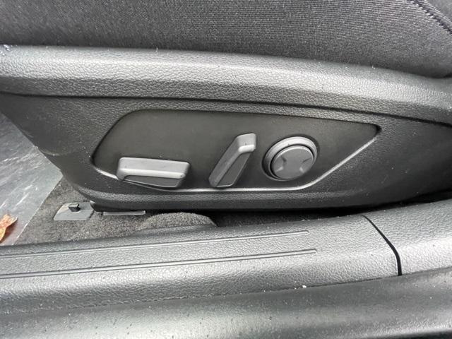 new 2025 Hyundai Sonata Hybrid car, priced at $30,550