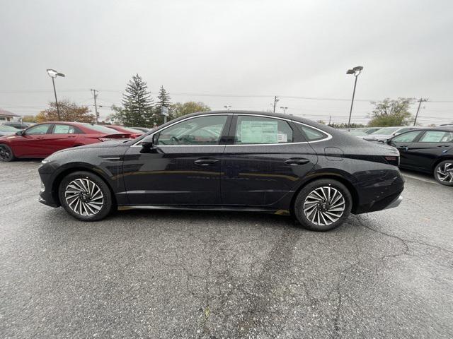 new 2025 Hyundai Sonata Hybrid car, priced at $30,550