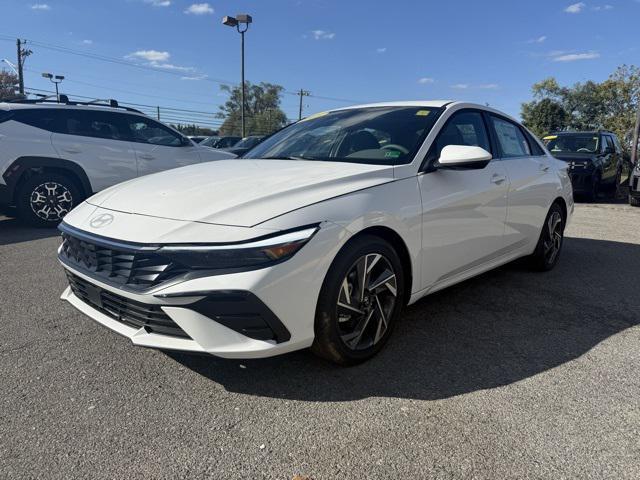 new 2025 Hyundai Elantra car, priced at $26,460