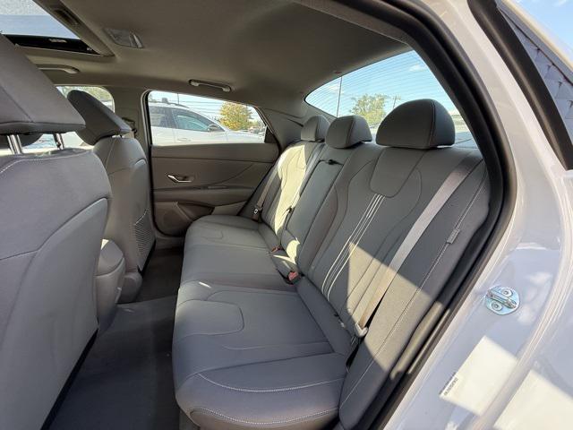 new 2025 Hyundai Elantra car, priced at $26,460