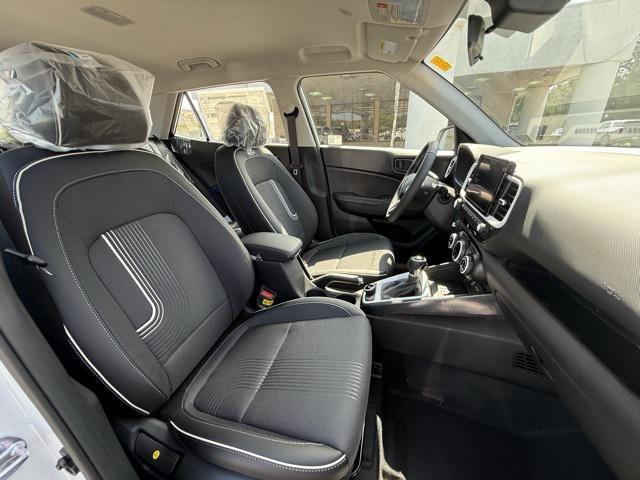 new 2025 Hyundai Venue car, priced at $24,133