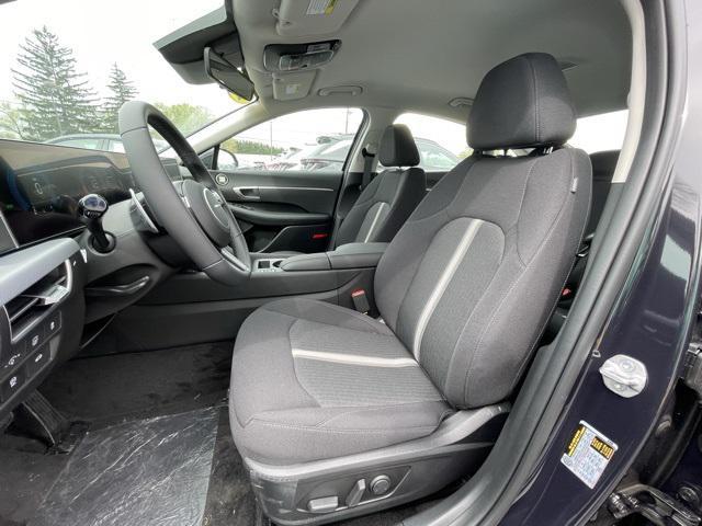new 2025 Hyundai Sonata Hybrid car, priced at $30,510