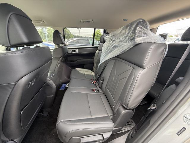 new 2025 Hyundai Santa Fe car, priced at $36,015